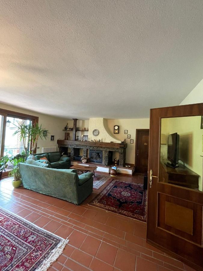 B&B Gli Ulivi Carlazzo Экстерьер фото